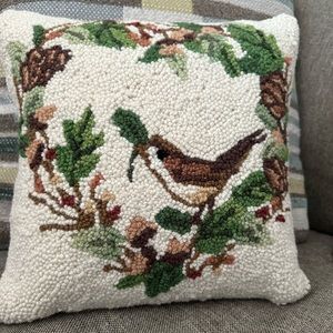 Pillow Needlecraft‎ Wool SUSAN WINGET Christmas Cardinal Peking 14x14 NWT